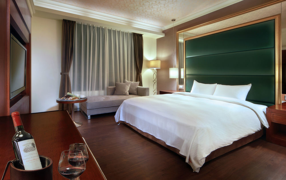Hotel Modern Пули Экстерьер фото